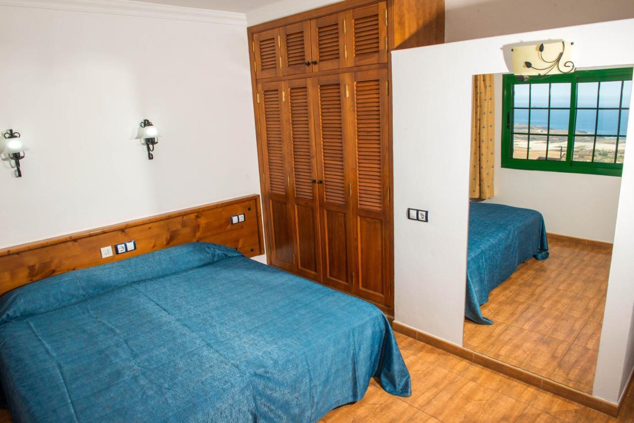 Apartamentos La Palmera Frontera Exterior photo